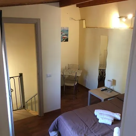 Al Centro Di Tutto Gasthuis Catánia