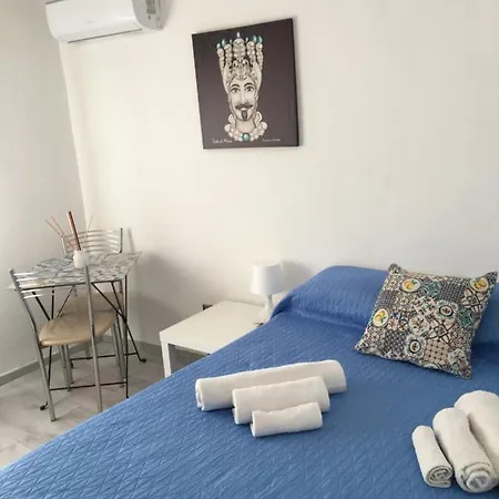 Al Centro Di Tutto Catánia